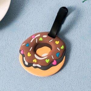 🆕️🧳🍩SPRINKLE DONUT LUGGAGE TAG🍩🧳